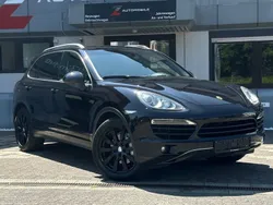 Schwarz Gebraucht 2011 Porsche Cayenne SUV | 16.990 € (Etwas zu teuer)