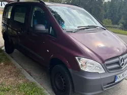 Rot Gebraucht 2012 Mercedes Vito Van / Kleinbus | 9.500 € (Guter Preis)