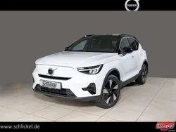 Crystal white pearl Gebraucht 2023 Volvo XC40 Plus SUV | 41.300 € (Fairer Preis)