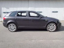 Grau Gebraucht 2006 Audi A3 Sportback Limousine | 5.999 € (Fairer Preis)