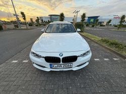Weiß Gebraucht 2013 BMW 328 Luxury Line Kombi | 11.700 € (Teuer)