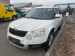 Weiß Gebraucht 2010 Skoda Yeti Active SUV | 2.490 € (Superpreis)