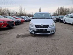Brilliantsilber metallic Gebraucht 2011 Skoda Roomster Style Kombi | 3.590 € (Guter Preis)