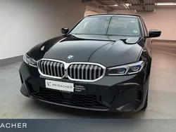 Saphirschwarz Gebraucht 2025 BMW 330 Shadowline Limousine | 50.949 € (Etwas zu teuer)