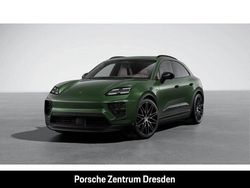 Oakgrünmetallic neo (metallic) Gebraucht 2024 Porsche Macan SUV | 99.800 € (Teuer)