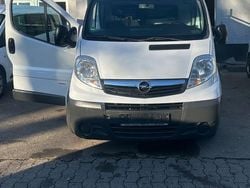 Weiß Gebraucht 2008 Opel Vivaro Van | 5.900 € (Fairer Preis)