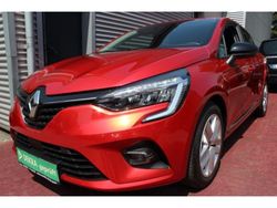 Rot (metallic) Gebraucht 2022 Renault Clio V Intens Kleinwagen | 13.979 € (Fairer Preis)