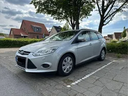 Silber Gebraucht 2012 Ford Focus Kombi | 3.600 € (Fairer Preis)