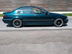 Grün Gebraucht 1998 BMW 523 Sport Line Limousine | 5.250 € (Fairer Preis)