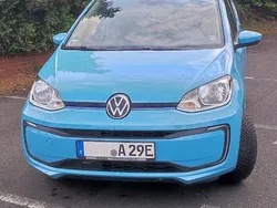 Blau Gebraucht 2021 VW e-up! United Kleinwagen | 12.390 € (Guter Preis)