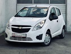 Weiß Gebraucht 2012 Chevrolet Spark Kleinwagen | 3.490 € (Etwas zu teuer)