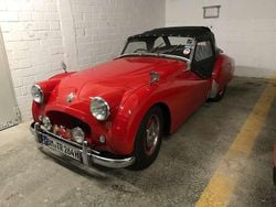 Rot Gebraucht 1953 Triumph TR2 Cabrio | 35.000 €