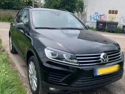 Schwarz Gebraucht 2016 VW Touareg SUV | 24.250 € (Fairer Preis)