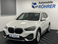Weiß Gebraucht 2021 BMW X1 Comfort Edition SUV | 19.990 € (Superpreis)
