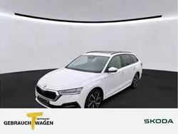 Weiß Gebraucht 2023 Skoda Octavia Ambition Kombi | 25.950 € (Fairer Preis)