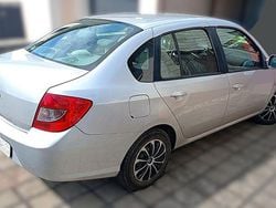 Silber Gebraucht 2013 Renault Clio IV Dynamique Limousine | 3.250 € (Superpreis)