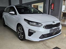 (wd) cararraweiss Gebraucht 2021 Kia Ceed Sportswagon Spirit Kombi | 19.600 € (Fairer Preis)