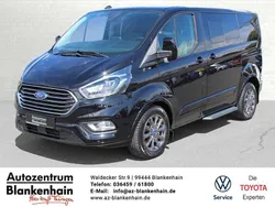 Obsidianschwarz metallic Gebraucht 2022 Ford Tourneo Custom Titanium X Van / Kleinbus | 42.990 € (Fairer Preis)