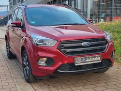 Rubyrot (metallic) Gebraucht 2017 Ford Kuga ST-Line SUV | 16.250 € (Fairer Preis)