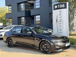 Black sapphire metallic Gebraucht 2022 BMW 330e M Sport Limousine | 29.950 € (Guter Preis)