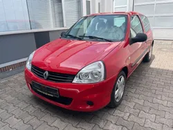 Rot Gebraucht 2011 Renault Clio II Kleinwagen | 1.795 € (Guter Preis)