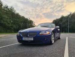 Blau Gebraucht 2003 BMW Z4 Cabrio | 15.000 € (Etwas zu teuer)