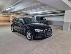 Schwarz Gebraucht 2018 Audi A3 Sportback Sport Kleinwagen | 14.000 € (Superpreis)