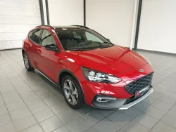 Rot Gebraucht 2022 Ford Focus Active X Limousine | 19.490 € (Guter Preis)