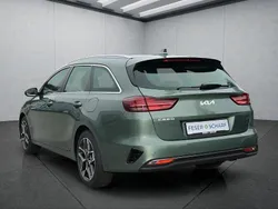 Grün Neu 2025 Kia Ceed Sportswagon Kombi | 28.699 € (Fairer Preis)