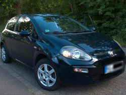Andere farben Gebraucht 2011 Fiat Punto Kleinwagen | 2.000 € (Etwas zu teuer)
