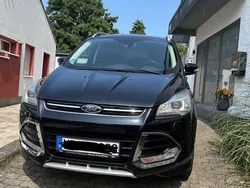 Schwarz Gebraucht 2015 Ford Kuga Trend SUV | 13.900 € (Teuer)