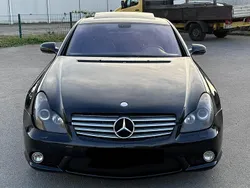 Schwarz Gebraucht 2005 Mercedes CLS55 AMG AMG Coupé | 5.400 €
