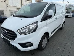 Weiß Gebraucht 2022 Ford Transit Custom Trend Van / Kleinbus | 17.500 € (Superpreis)