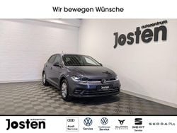 Grau (rauchgrau metallic) Gebraucht 2024 VW Polo Style Limousine | 22.790 € (Guter Preis)