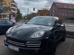 Schwarz Gebraucht 2014 Porsche Cayenne Platinum Edition SUV | 18.999 €