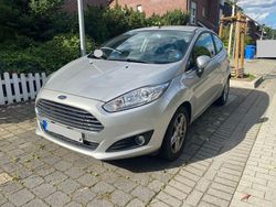 Silber Gebraucht 2014 Ford Fiesta Titanium Kleinwagen | 5.200 € (Superpreis)