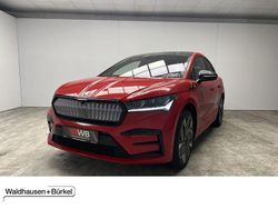 Velvetrot (metallic) Gebraucht 2025 Skoda Enyaq iV RS SUV | 46.950 € (Superpreis)