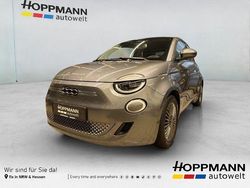 Grau Gebraucht 2022 Fiat 500e Limousine | 15.989 € (Guter Preis)