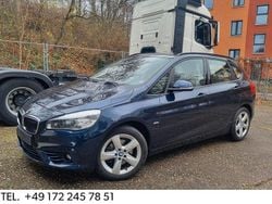 Blau Gebraucht 2015 BMW 220 Active Tourer Sport Line Van / Kleinbus | 8.500 € (Guter Preis)