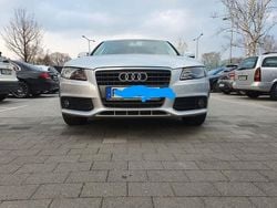 Silber Gebraucht 2010 Audi A4 Attraction Kombi | 5.500 € (Guter Preis)