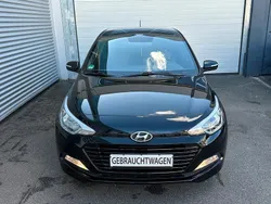 Schwarz Gebraucht 2018 Hyundai i20 Active Kleinwagen | 10.999 € (Fairer Preis)