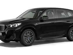 Schwarz Gebraucht 2024 BMW iX1 Luxury Line SUV | 43.653 € (Etwas zu teuer)