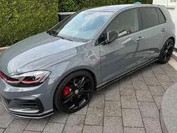 Grau Gebraucht 2019 VW Golf VII GTI Limousine | 28.900 € (Etwas zu teuer)