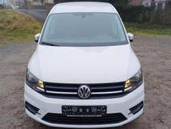 Candyweiß Gebraucht 2020 VW Caddy Maxi Trendline Van / Kleinbus | 25.890 € (Guter Preis)