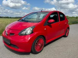 Rot Gebraucht 2006 Toyota Aygo Edition Kleinwagen | 2.499 €