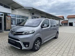Silber Gebraucht 2022 Toyota Proace Verso Plus Kombi | 39.900 € (Teuer)