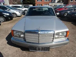 Silber Gebraucht 1988 Mercedes S260 Limousine | 4.990 €