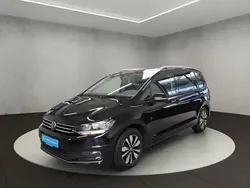 Schwarz Gebraucht 2024 VW Touran Comfortline Van / Kleinbus | 35.800 € (Etwas zu teuer)