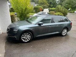 Grau Gebraucht 2020 Skoda Superb Ambition Kombi | 24.500 € (Fairer Preis)