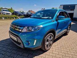 Blau grün metallic Gebraucht 2016 Suzuki Vitara Comfort SUV | 12.490 € (Fairer Preis)
